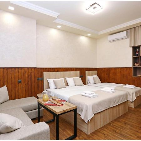 Ferienwohnung Masur House And Tours Erivan Exterior foto